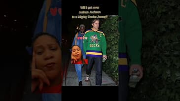 #JoshuaJackson pays homage to his #MightyDucks days with his beautiful wife #jodieturnersmith