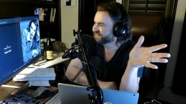 Jessica Biel’s Shower Confession, Swifties Losing It, and the Animal Fight Debate