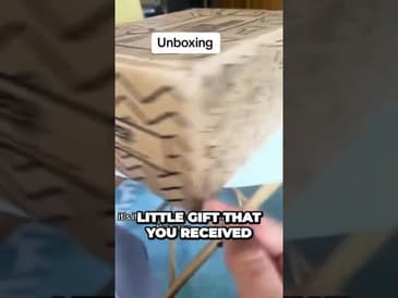 Unboxing: I Received a Box from an Energy Company #unboxingvideo #unboxing #b2bmarketing #marketing