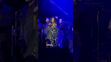 Diana Ross knows how to put on a good show!