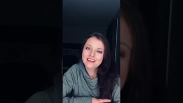 Replace photos of your ex with a giant red flag using ai 💜