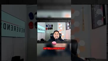 "Is Caitlin Clark REALLY that good? 🤔🏀  #Basketball #CaitlinClark #SportsTalk #MustWatch