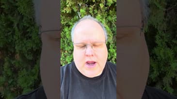 It’s like Xmas Morning! (iPhone launch day) 😎👍