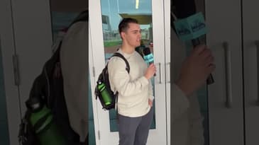 A Mariners pitcher who RAKES?? #mariners #mlb