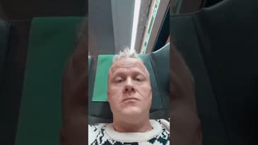 Jag gjorde en liten loop åt dej som du kan titta på alldeles för länge om du inte har nåt annat för