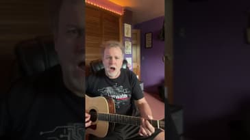 Easy guitar song￼ #Shorts￼#easyguitarsongs#EasyGuitar￼￼