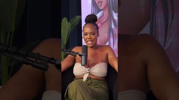 A forehead kiss & a backhanded compliment | #HustleBunny @theplugpodcasts #podcast