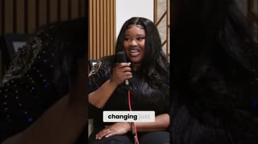 Uplifting Women  Be a True Girls' Girl, Not a Mean Girl!