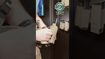 SHOT SHOW 2026 - HRT ARC Radio Pouches #hrttacticalgear #shotshow #shotshow2026