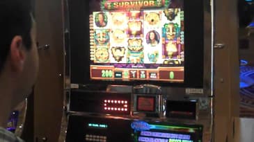 Rob Plays Survivor Slot Machine in Vegas
