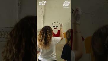 28 Spirited Volunteers in India!