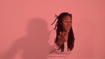 B.E.R.I.D.O.X Ft. Keylaze - Staying On Track