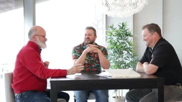 Ep. 17: Decorating the Nation's Biggest Mall