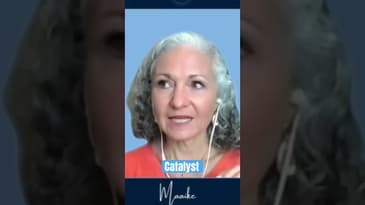 Thank goodness her dad sent guidance! #personalgrowth #herosjourney #podcast