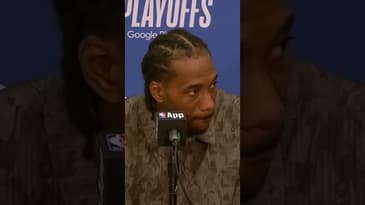 Law Murray with Kawhi Leonard after game 2 vs Mavericks. #thepullupbasketballpodcast #clippers