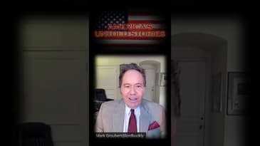 Why Didn't Lee Harvey Oswald Shoot the Arresting Officers? #shorts