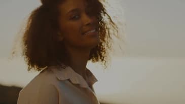 What If the Answers You’re Searching For… Dr. Davina Smith|Book Promo