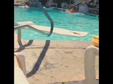 Chillin' by the poolside at a super cute location 😉 #shorts #bikini #fitness #chill