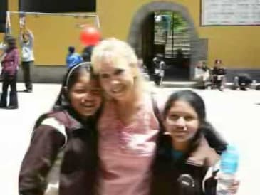 VOLUNTEERING IN HOGAR: PERU with GLOBE AWARE