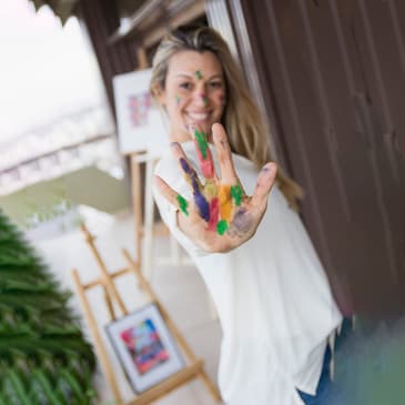 Healing Through Creativity: An Interview with Petros on Art Therapy — Hosted by Maria Mai