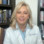 How Big Government and Big Pharma Control Your Health | Kris Held, MD, Eye Surgeon Direct