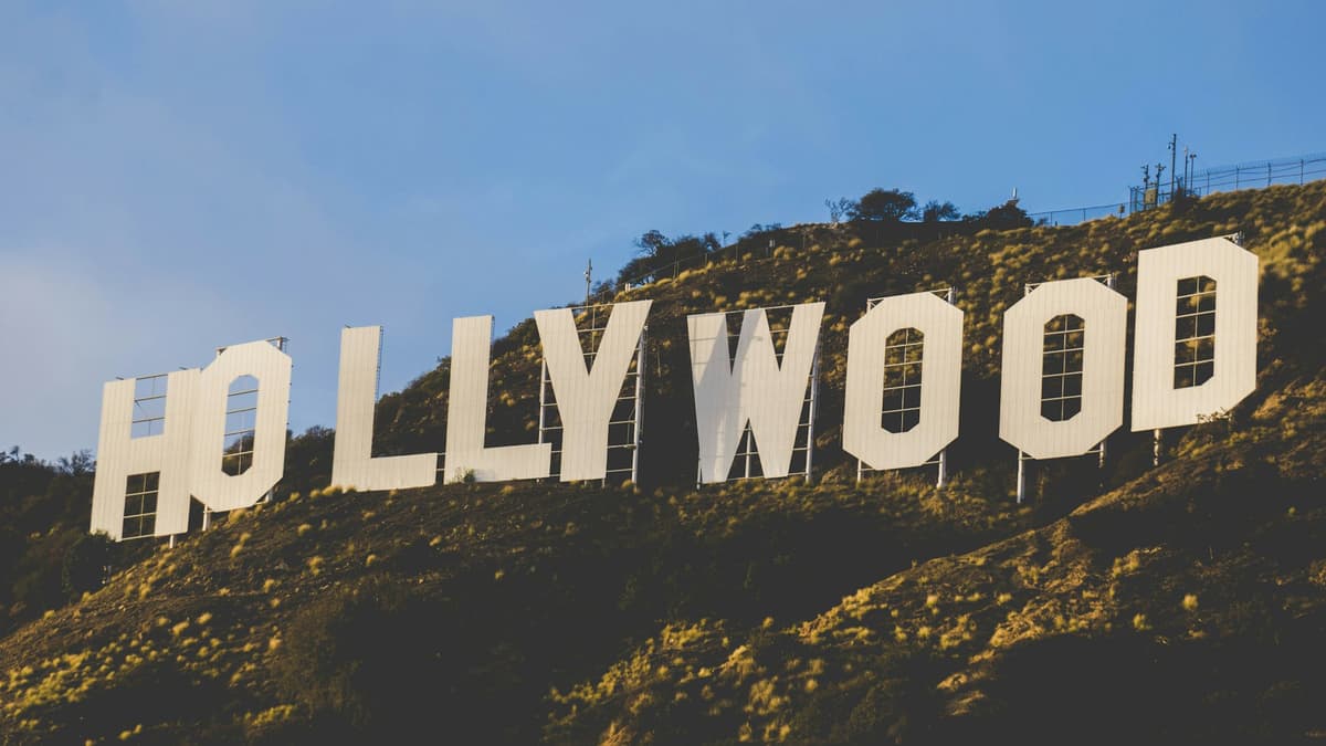 How business owners can tell their stories like "HollyWood Blockbusters."