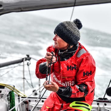 Pip Hare and the Vendee Globe: solo ocean racing in a foiling IMOCA!