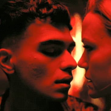 289 "The Masque of the Red Death" (The Fall of the House of Usher E2)