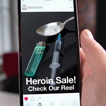 Swipe Right for Meth