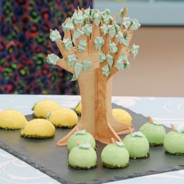 318 "Patisserie Week" Semi-Final GBBO Collection 12 E9