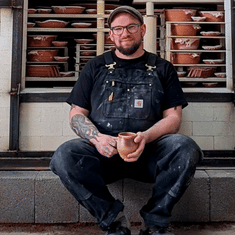 Russell Kingston: A UK Slipware Potter