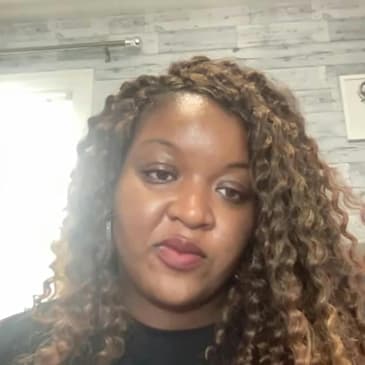 Helping Female Coaches, Consultants Increase Revenue & Save Time With Lanisha Thadison