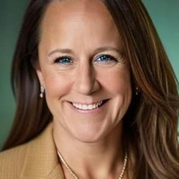 Guiding Small Businesses Toward Sustainable Growth with: Stephanie Warlick