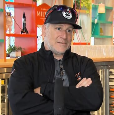 S5: E10 Louis McNeil Les 30 ans du Cosmos