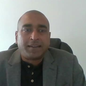 How Body Language can affect your Job Search with: Roy Mapleton