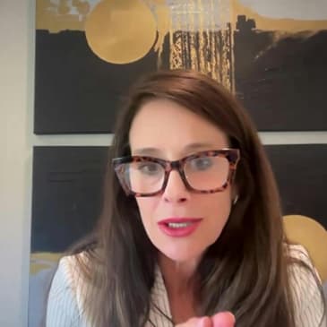 Propelling Ambitious Individuals to Peak Performance in Business and Life with: Jaclyn Strominger