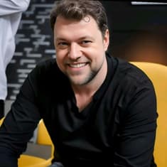 How AI is enhancing, not replacing, human collaboration w/ Artem Koren (Sembly AI)