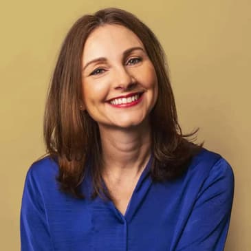 Demystifying 'Strategy' as an HR leader w/ Fay Wallis (Bright Sky Career Coaching)