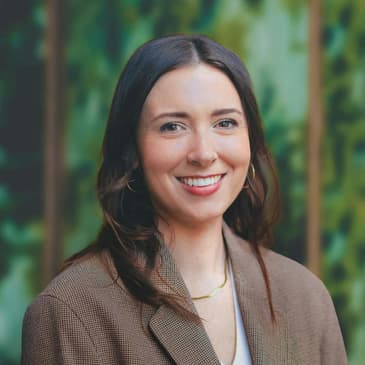 Creating True Organizational Alignment w/ Chloe Waind (NewLeaf Performance)