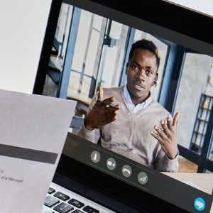 Clovers AI CEO Doug Leonard on Recruiting in Pressured Times