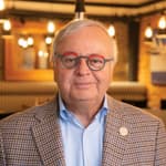 S5: E31 Jacques Gauthier L'histoire du Cochon Dingue et des Restos plaisirs