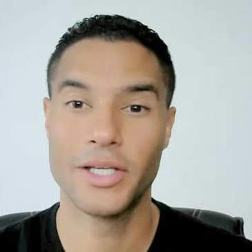 Helping People Break Old Patterns to Live Thriving Lives with: Derick Johnson