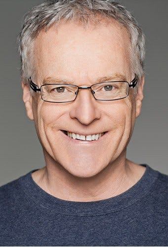 S6: E27 Micro et objectif : la double vie de Luc Delisle