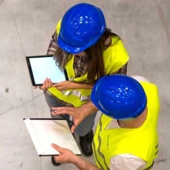 Deskless Workers Get Noticed by HR Tech Developers