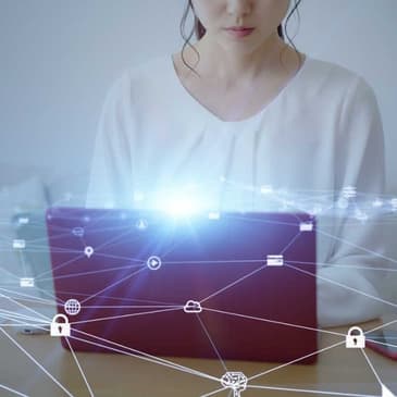 Employers Stress Collaboration, Shrug Off Reskilling