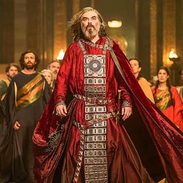 19. "The Eagle and the Sceptre" (S2E3)