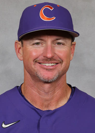 Ep 93 - Monte Lee - How to Win Through Connection