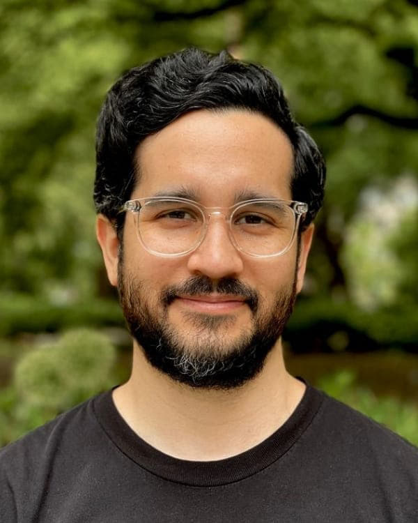 Comics writer Julio Anta