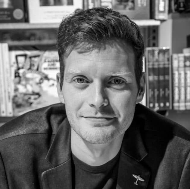 Comics writer Si Spurrier