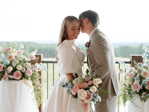 How to Plan Wedding Flowers on a Budget